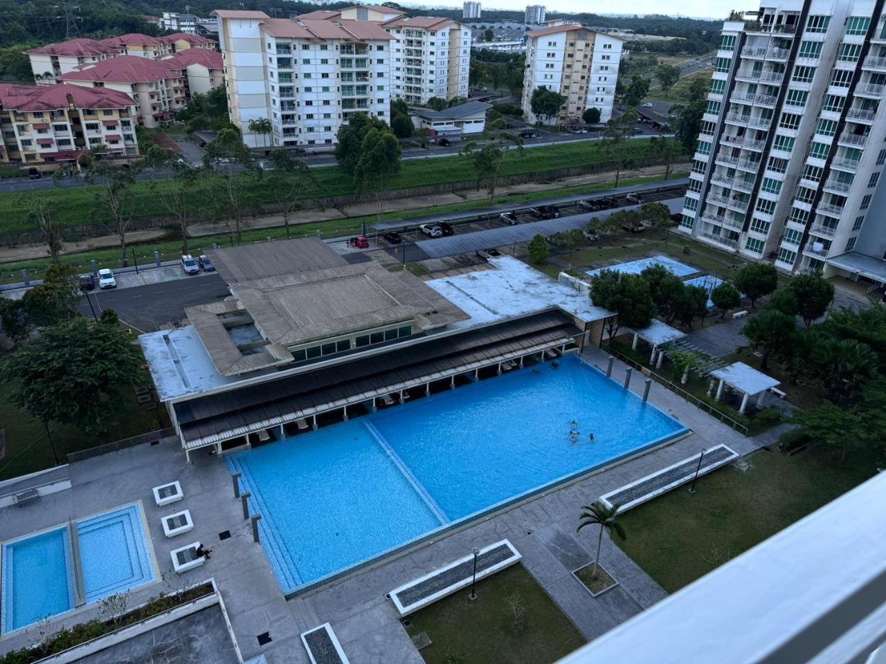 Sandakan Spacious And Comfortable Pool View Condo Exteriér fotografie