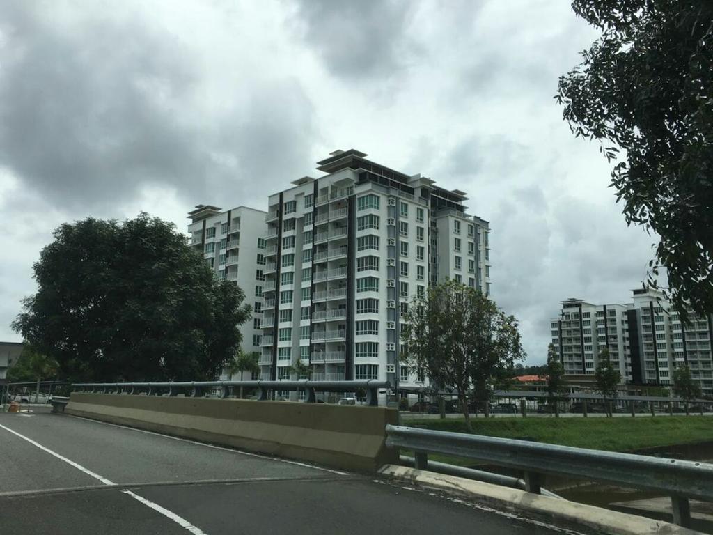 Sandakan Spacious And Comfortable Pool View Condo Exteriér fotografie